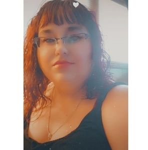 Meet your Posher, Marissa